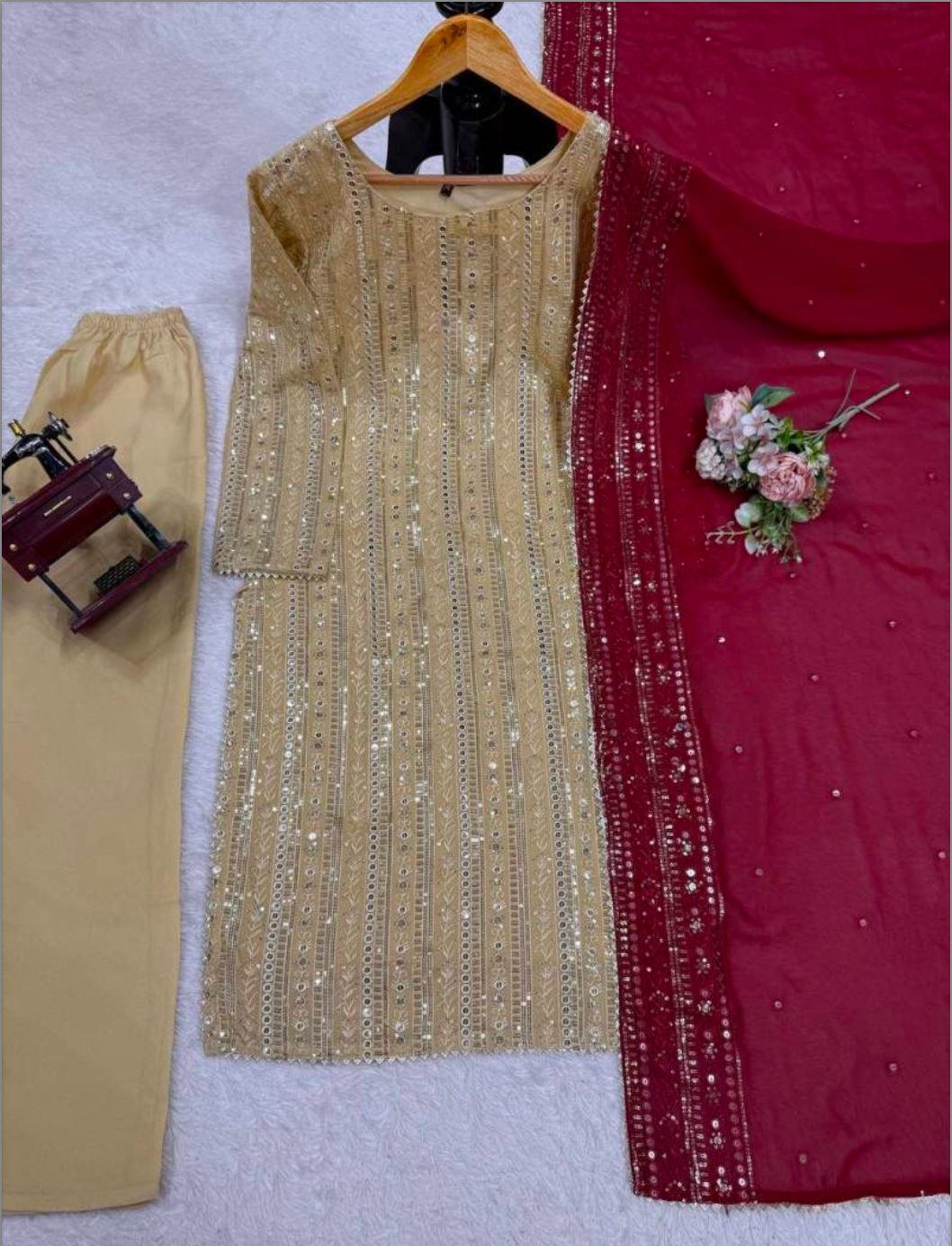 Matrut | Glory Beige-Red Straight Suit