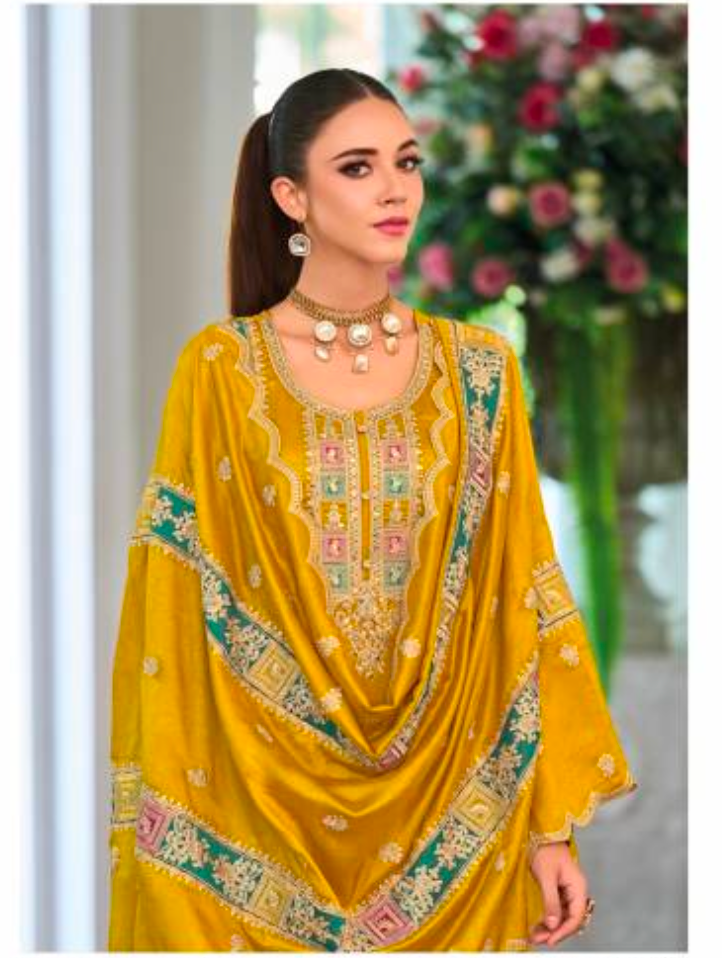 Matrut | Noura Yellow Straight Suit