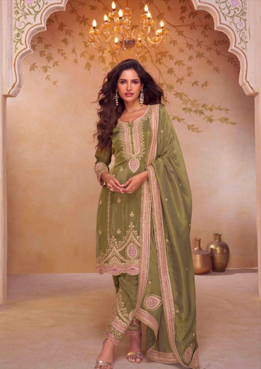 Matrut | Nirali Green Straight Suit