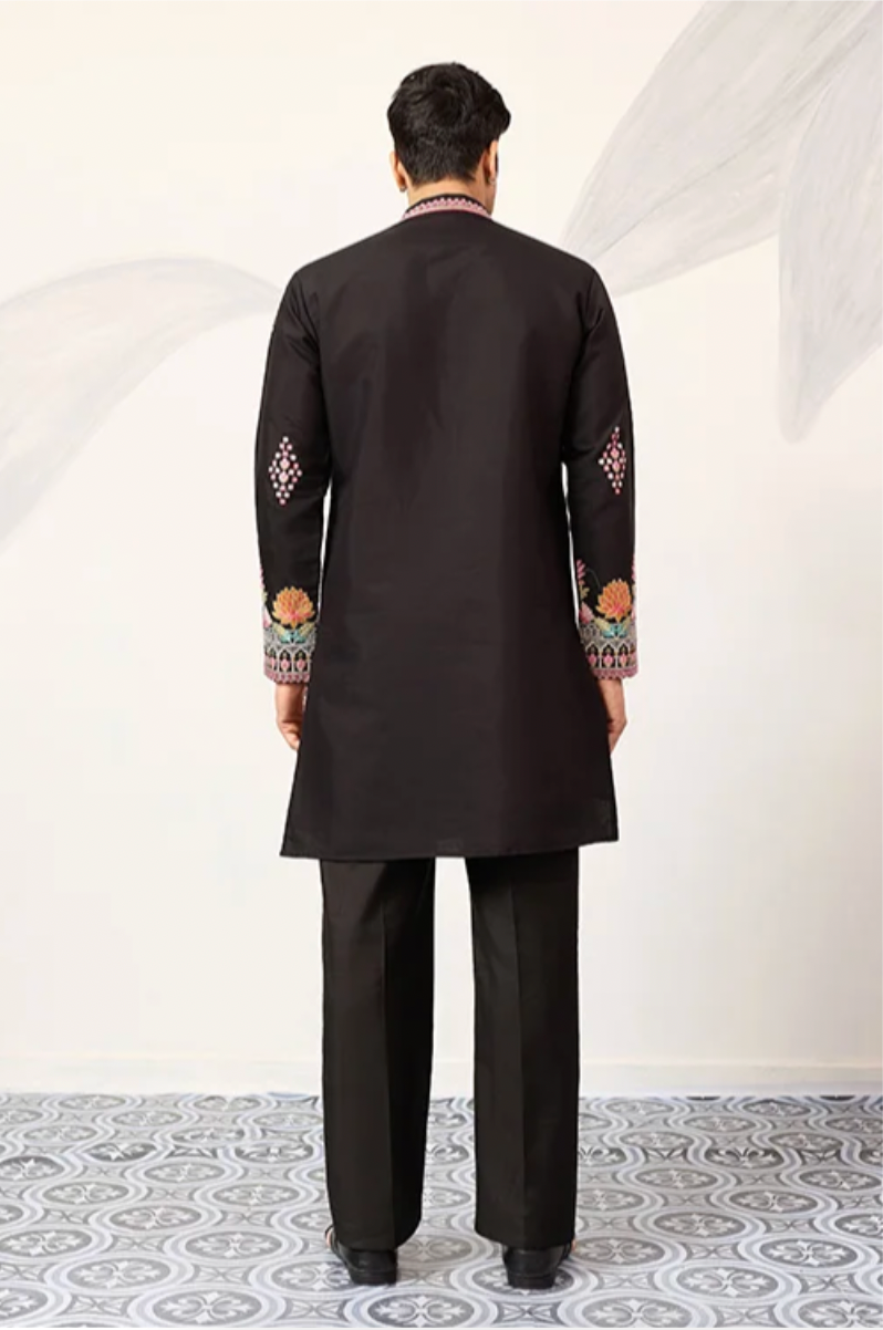 Muhrat Black Kurta Set