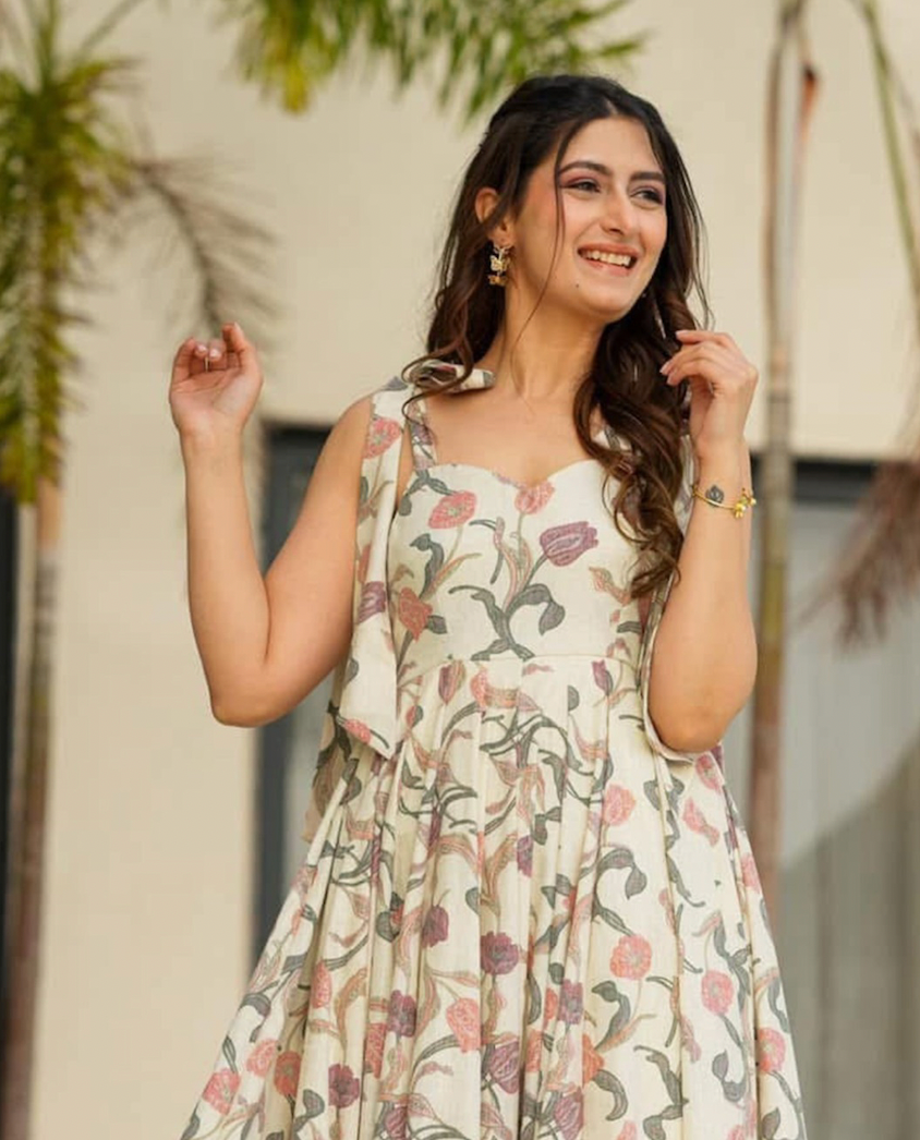 Matrut | Sunpetal White Multicolor A-line Dress
