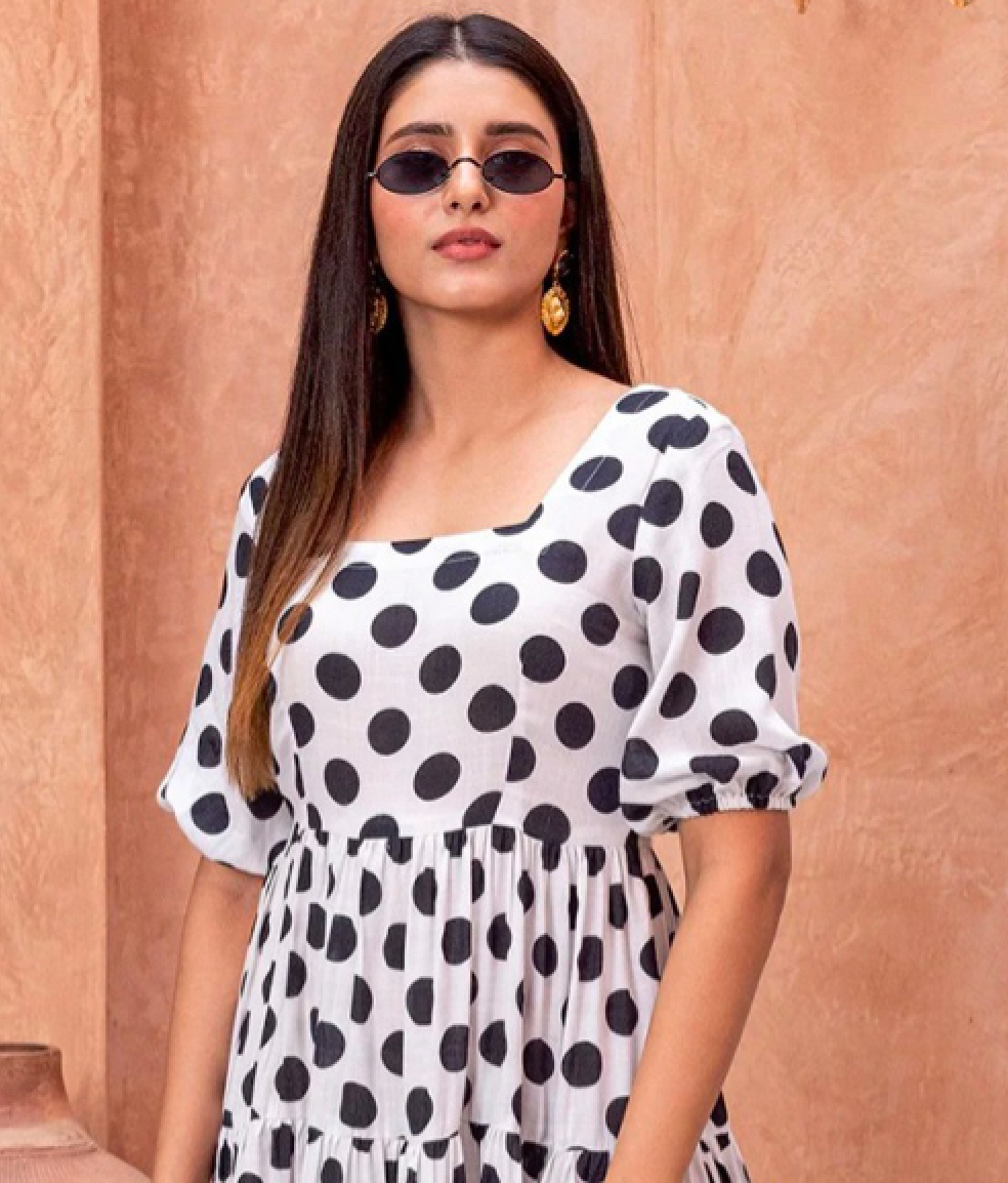 Matrut | Clora Bee Black Polka Maxi Dress