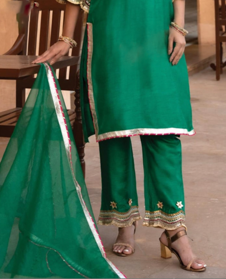 Matrut | Mamacita Green Straight Suit