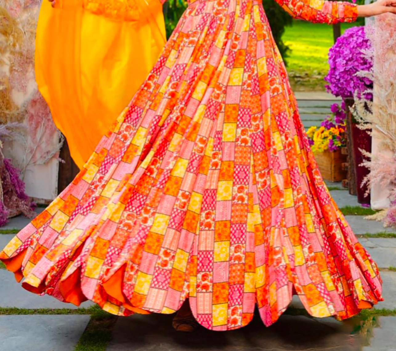 Matrut | Roshni Yellow Multicolor Gown