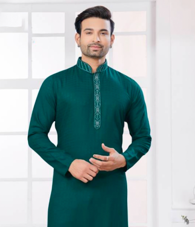 Matrut | Gallant Bottle Green Kurta Set