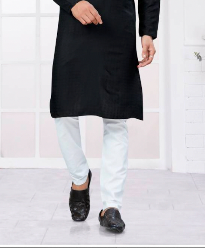 Matrut | Rangoon Black Kurta Set