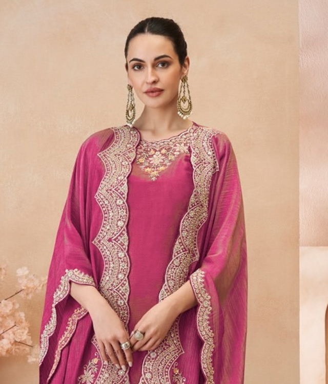 Matrut | Kalash Pink Cape Straight Suit