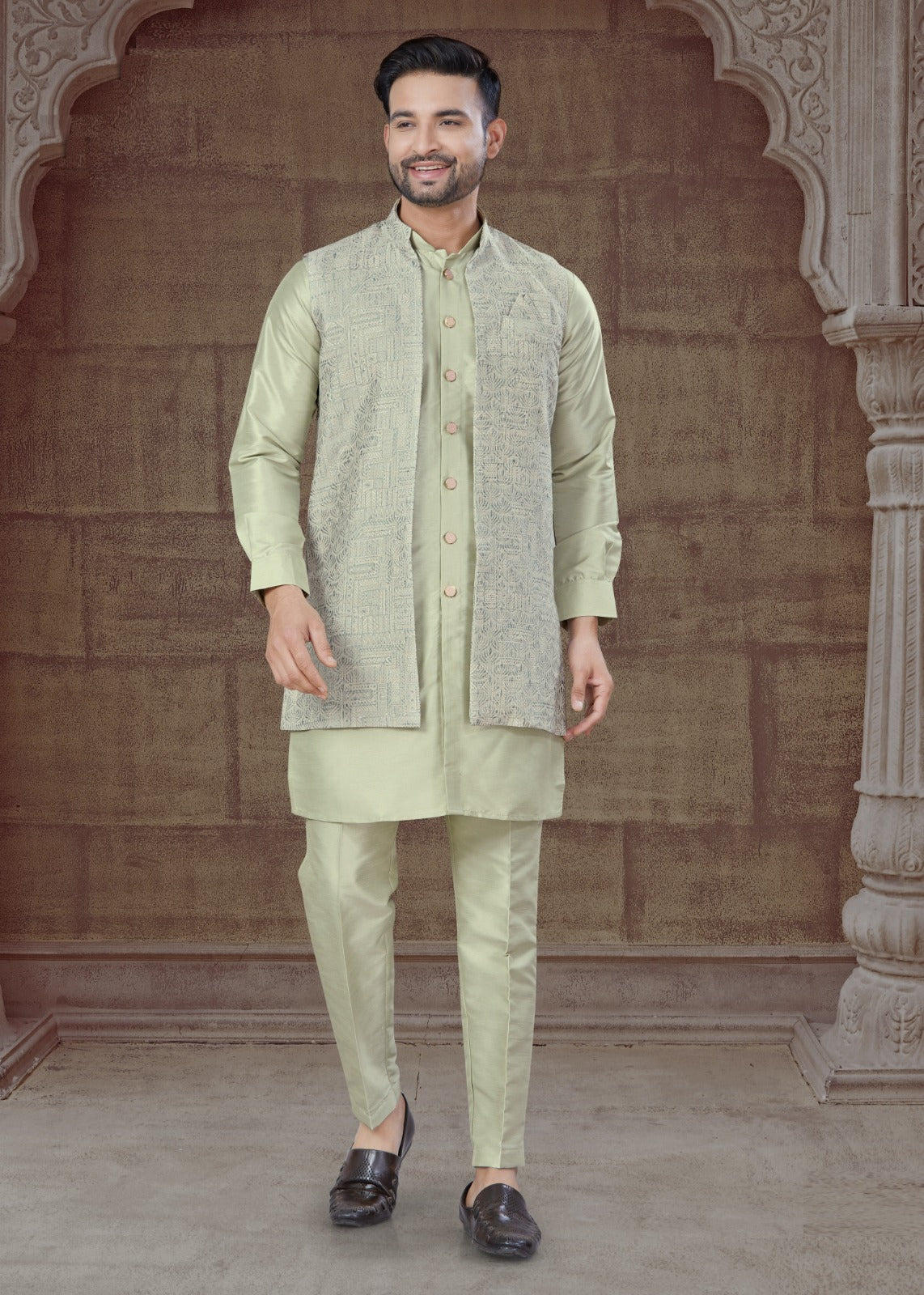 Matrut | Urban Threads Light Green Kurta Set