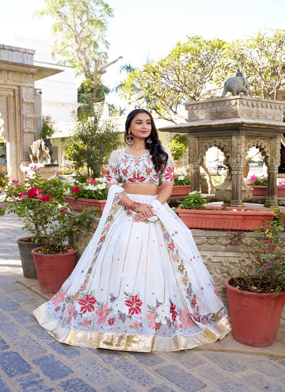 Matrut | Pranathi Floral White Lehenga
