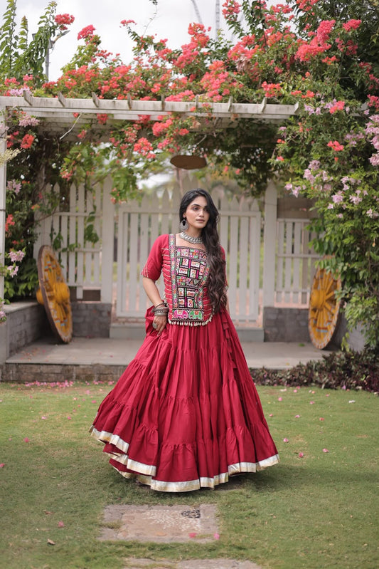 Sutra D03 Red Indo-western