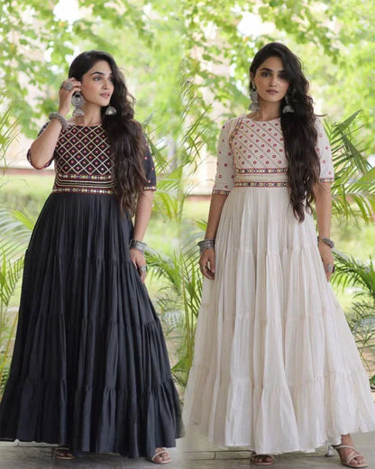 Nayra D03 • 4 Designs