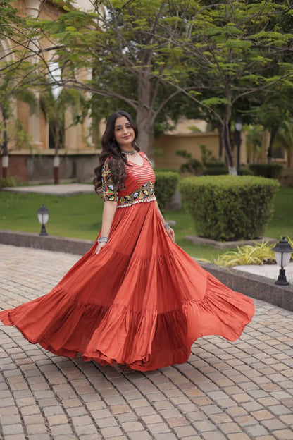Nayra D02 Orange Gown