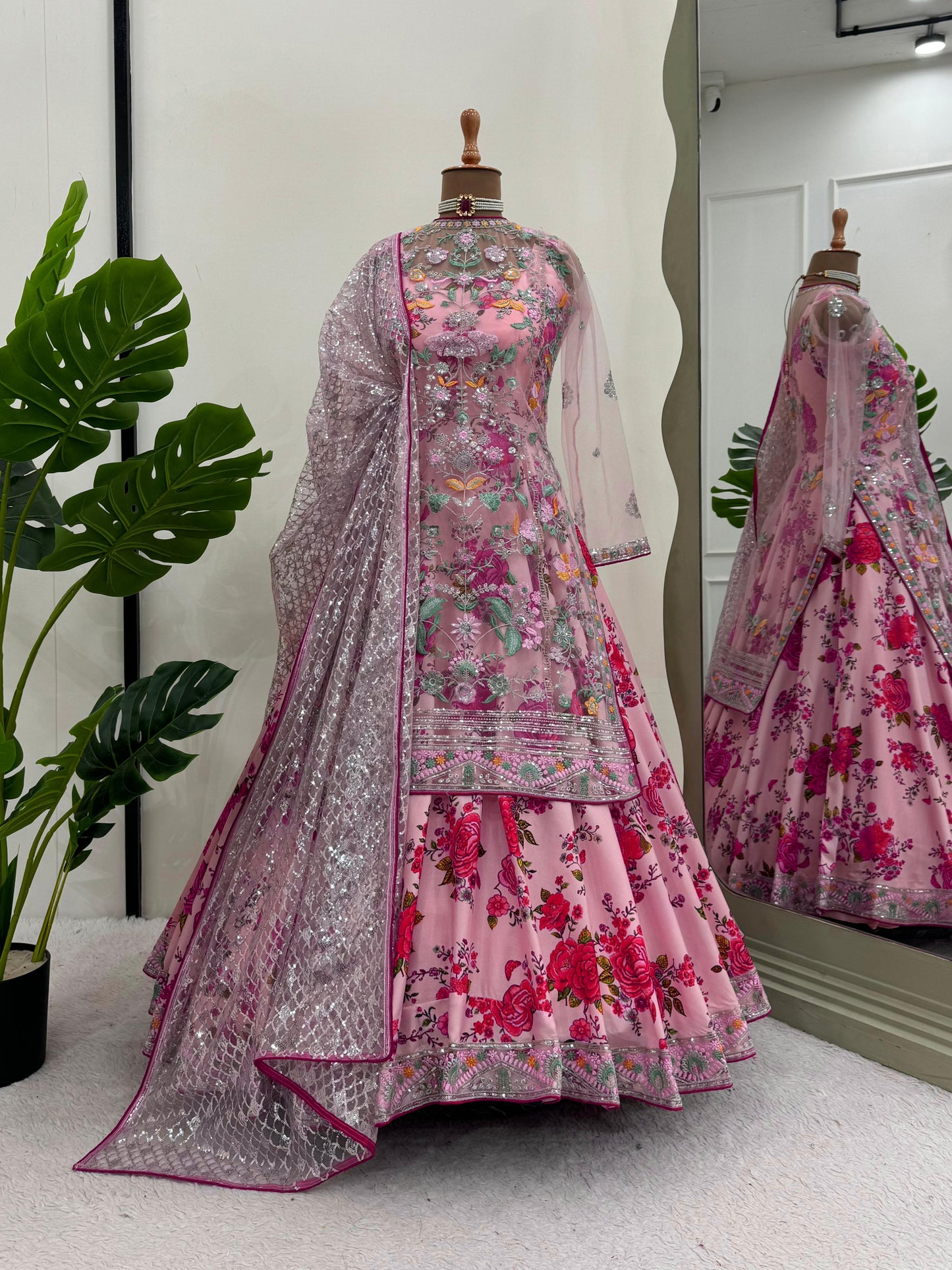 Matrut  |  Roop Net Pink Gown