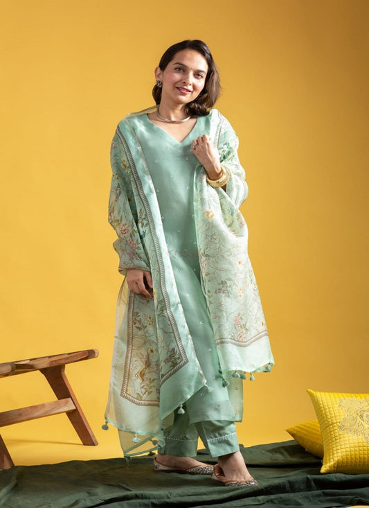 Matrut | Sumukhi Sea Green Straight Suit