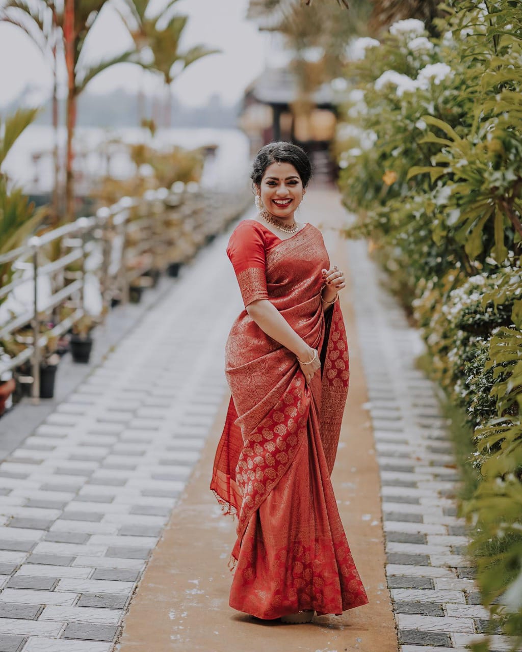 Matrut | Kishmish Red Silk Saree