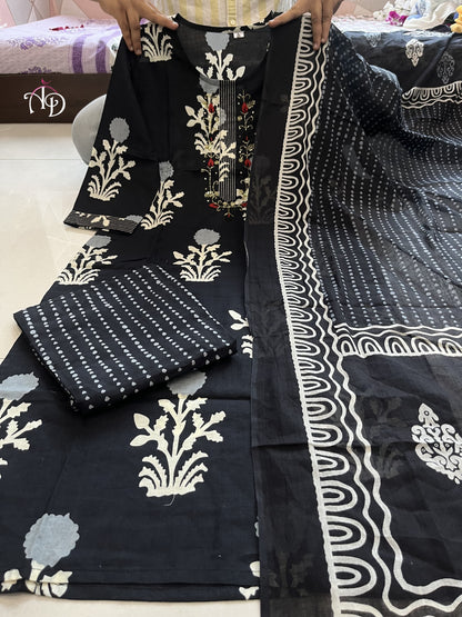 Matrut  | Floral Joy Black Straight Suit