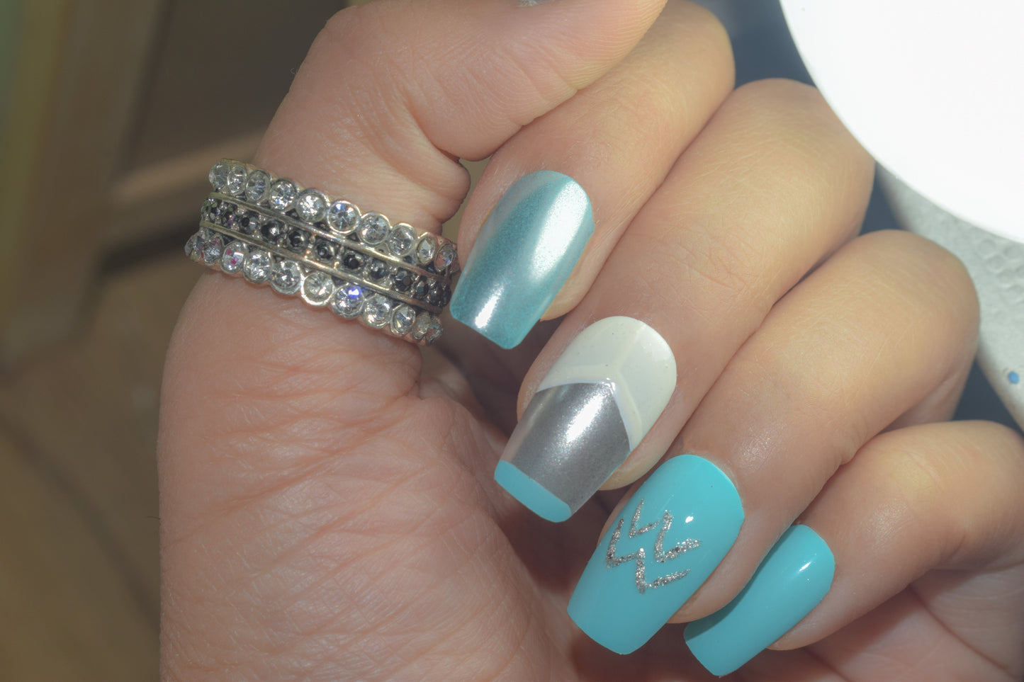 Aquarius Nails