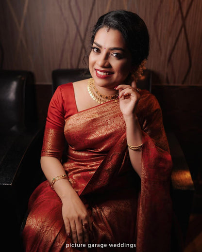 Matrut | Kishmish Red Silk Saree