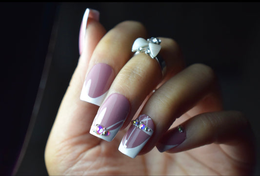 Fraggy Starlet Nails