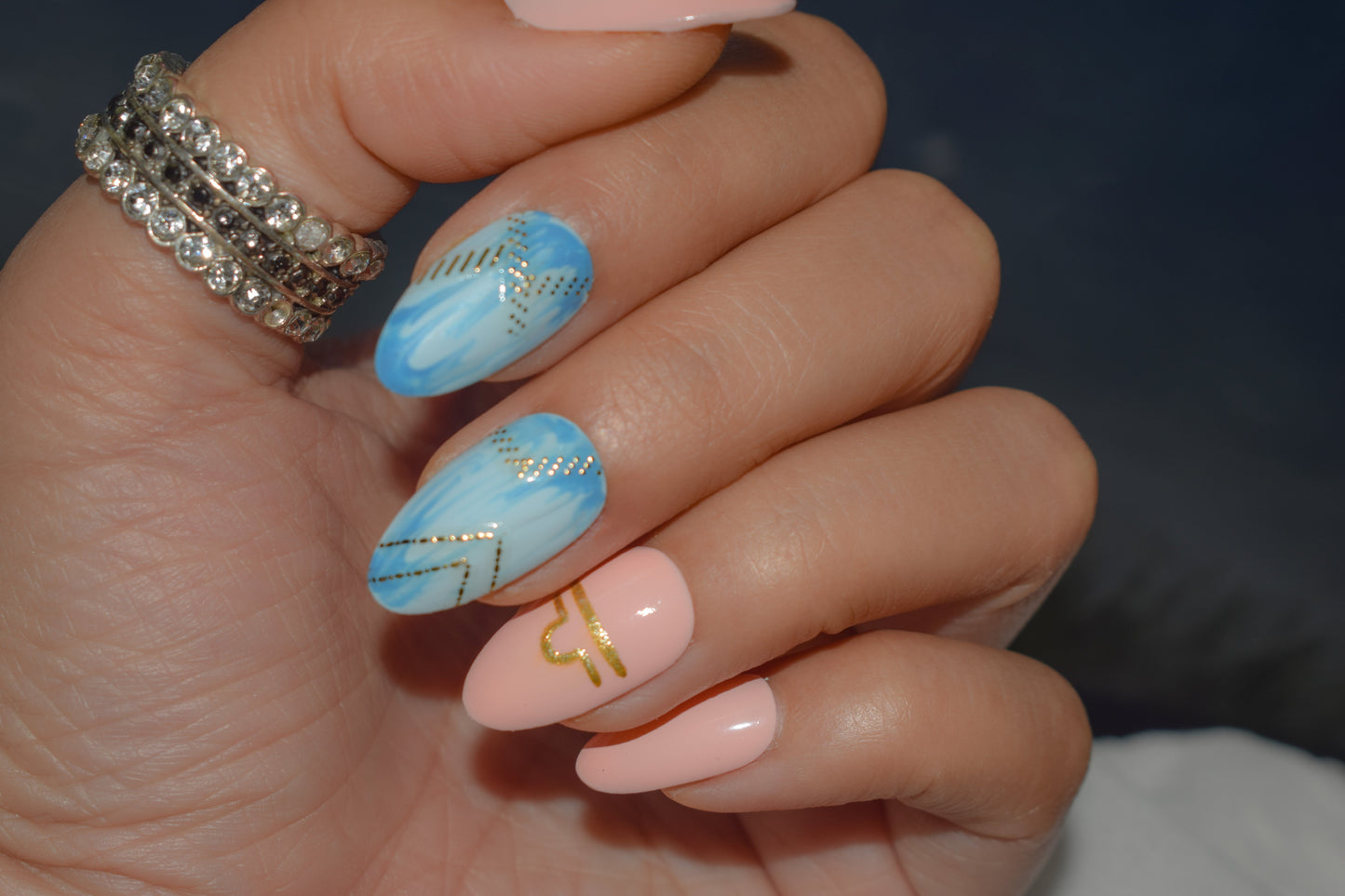 Libra Nails