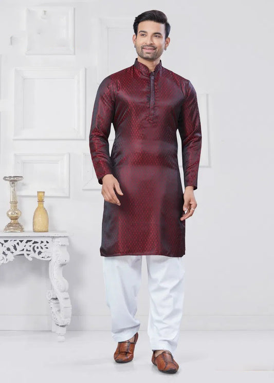 Matrut | Rangoon Maroon Kurta Set