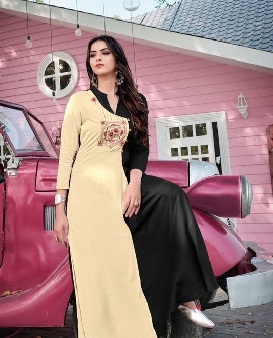 Matrut | Ravia Beige-Black Gown