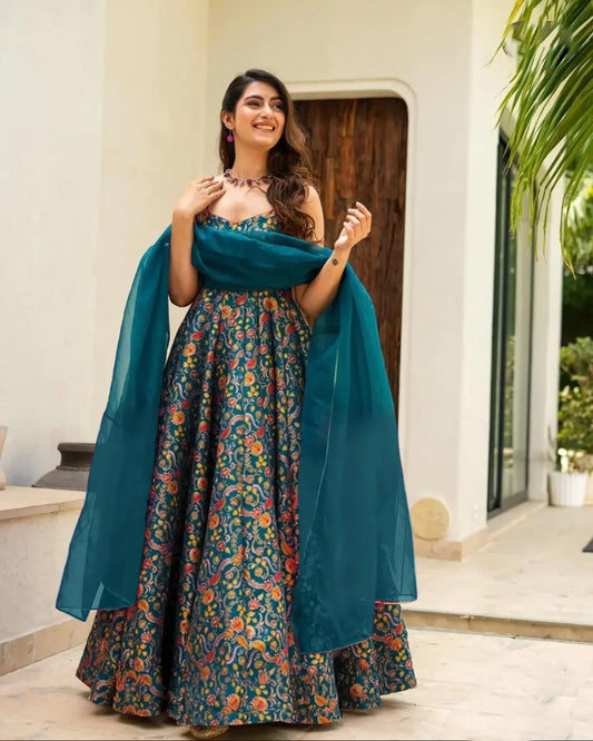 Matrut | Blush & Bold Blue Multicolor Gown