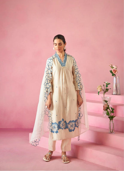 Matrut  | Rythm Off-White A-line Suit