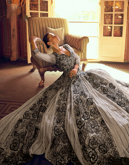 Matrut |  Karishma Grey Gown