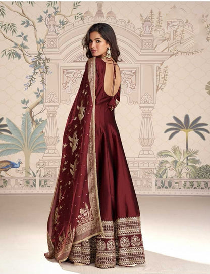 Matrut |  Roshni Maroon Gown