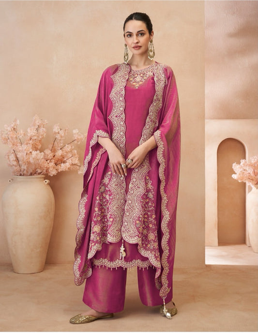 Matrut | Kalash Pink Cape Straight Suit