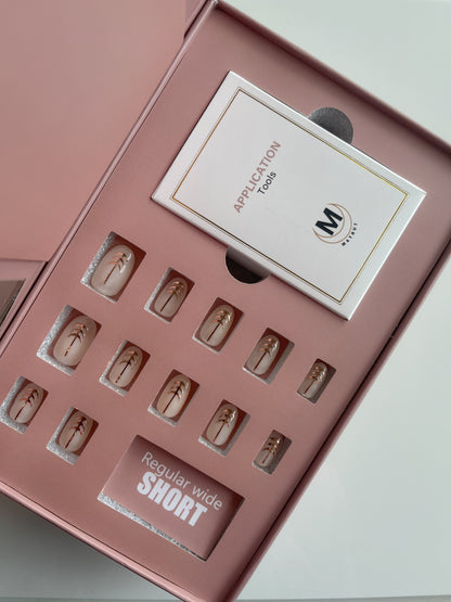 Matrut | Ready-To-Wear Nails - LUNARA