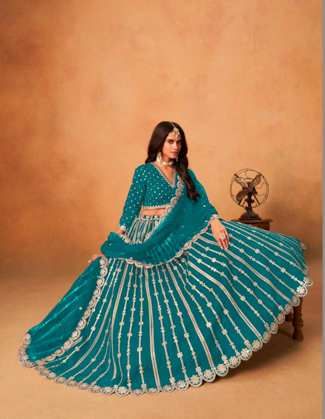 Matrut  | Lavya Firozi Lehenga Set