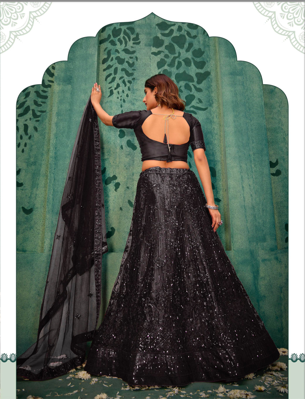 Matrut | Elegance Black Lehenga Set