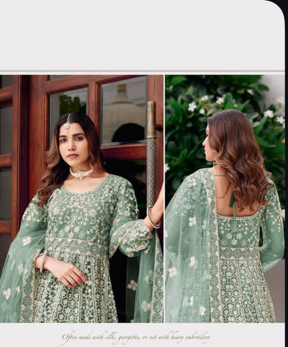 Matrut |  Saiyaara Mint Green Gown