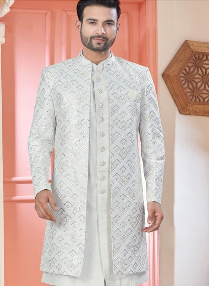 Matrut | King's Kutch White Kurta Set