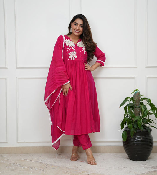 Matrut | Haniya Rani Pink A-line Suit