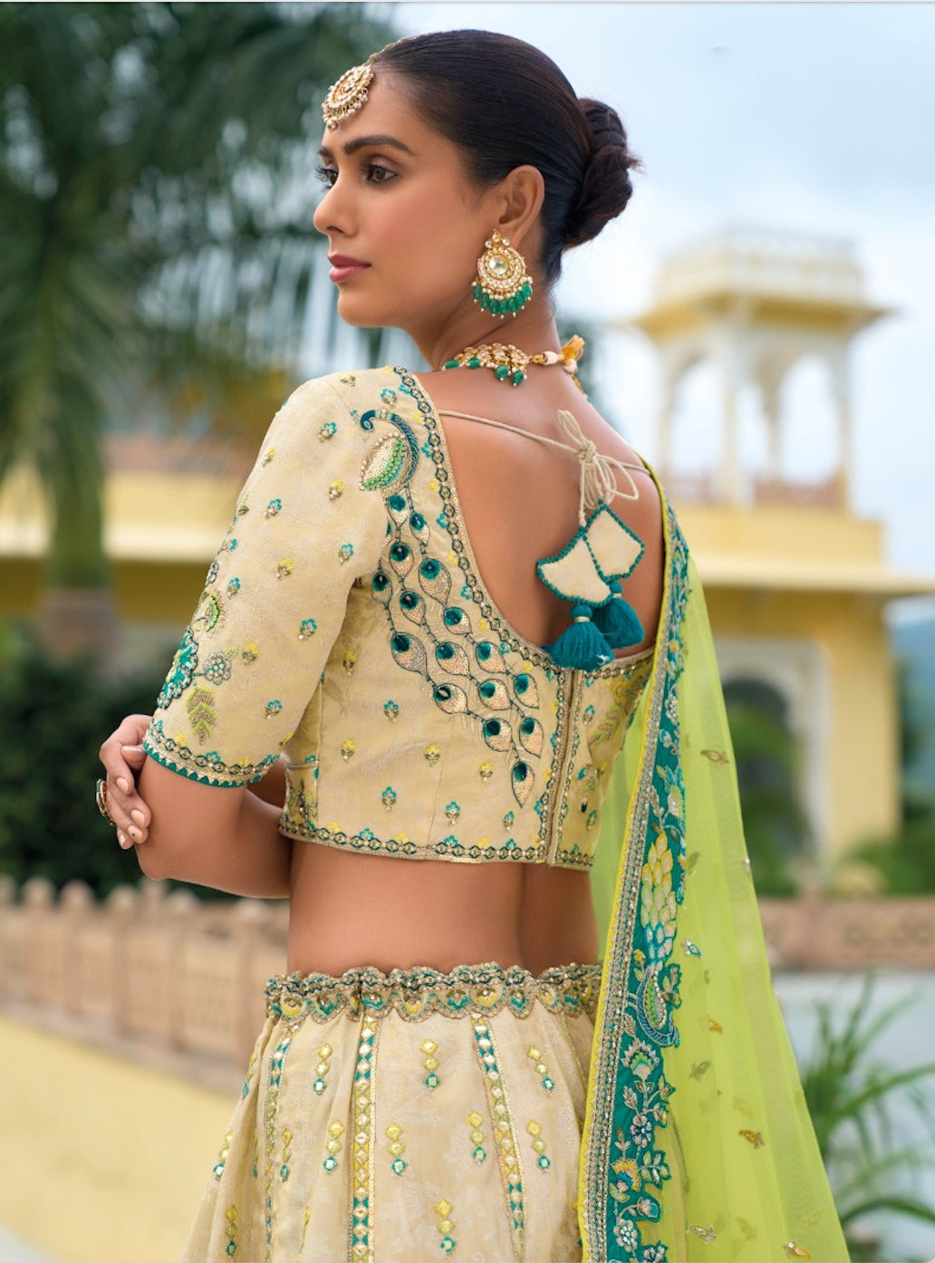Matrut | Ehsaas Green Lehenga Set