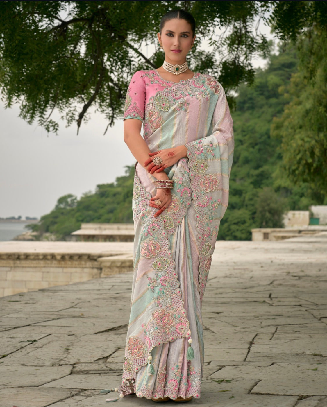 Matrut |  Crown Weaves Powder Pink-blue Saree