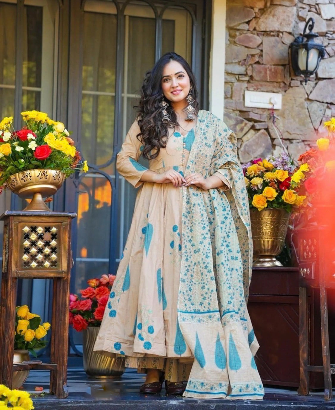 Sukoon Cream Anarkali Suit