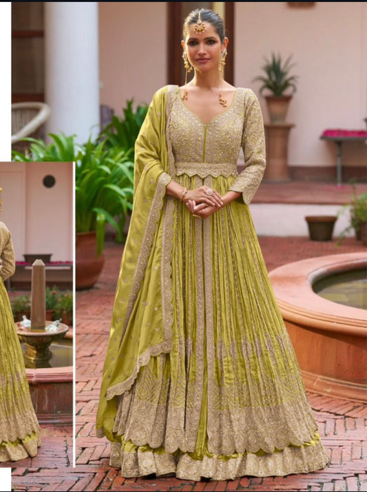 Matrut |  Meenat Rusty Green Gown