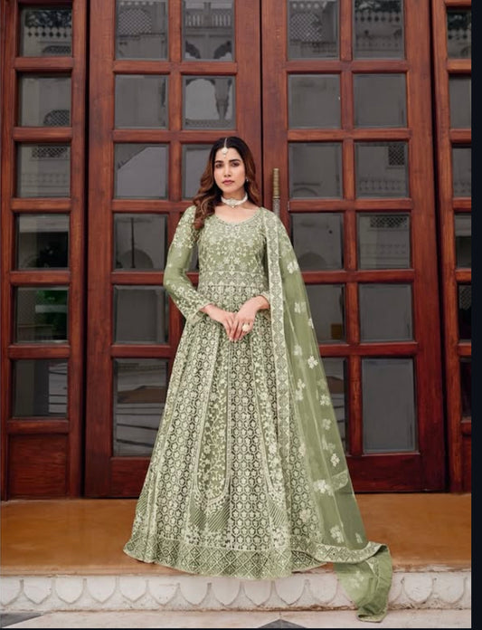 Matrut |  Saiyaara Pista Green Gown