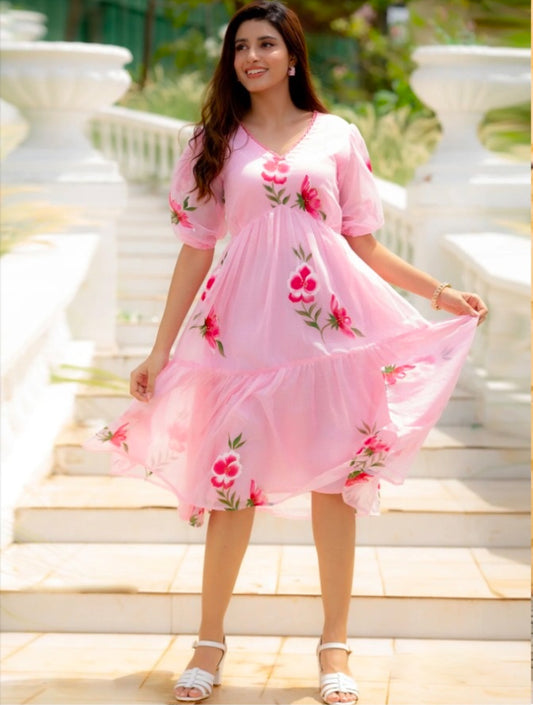 Matrut  | Rosaira Pink Empire Waist Dress