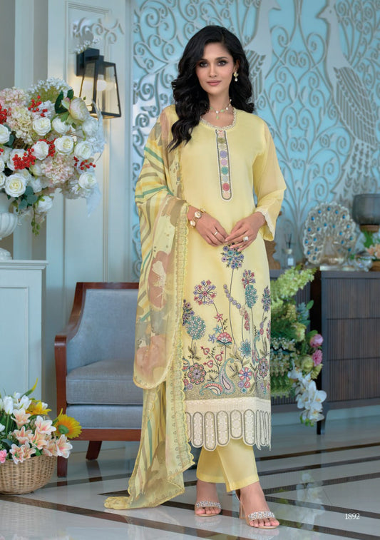 Matrut  | Larisa Yellow Straight Suit