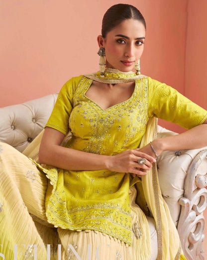 Badhai • 3 Designs