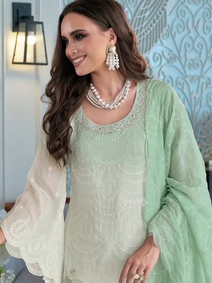 Matrut  | Femina 4 Green Straight Suit