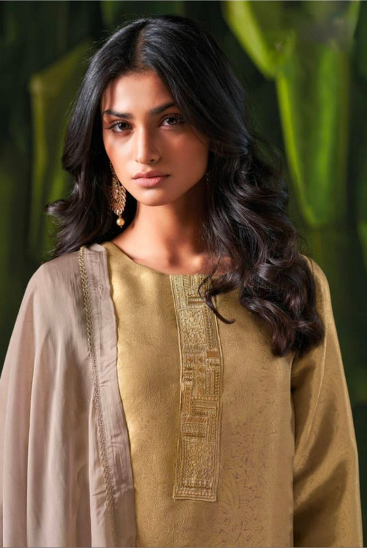 Matrut  | Carisma Dark Gold Straight Suit