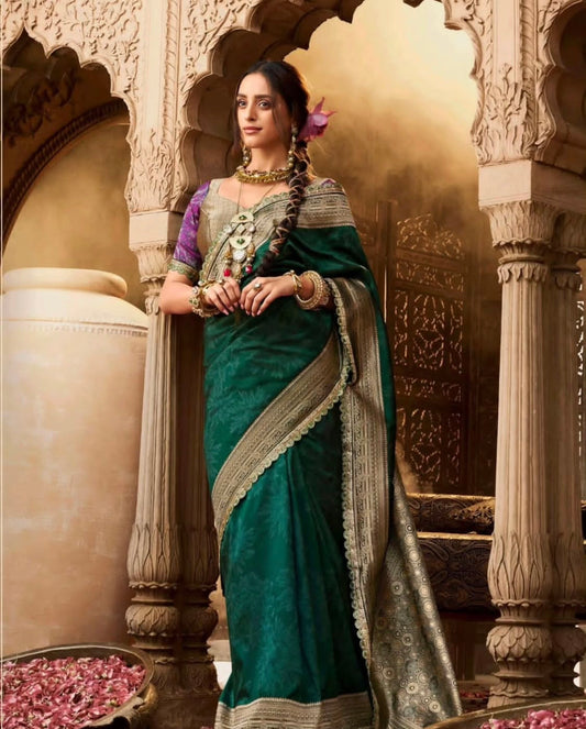 Matrut | Kalaya Green Banarsi Saree