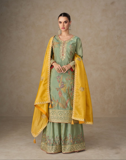Matrut  | Radhya Green-Yellow Palazzo Suit