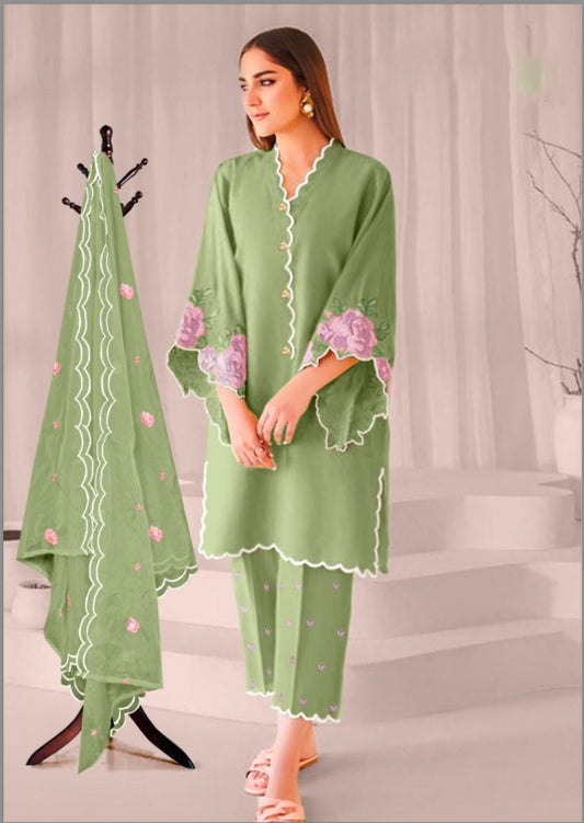 Matrut | Orchid Parrot Green Straight Suit